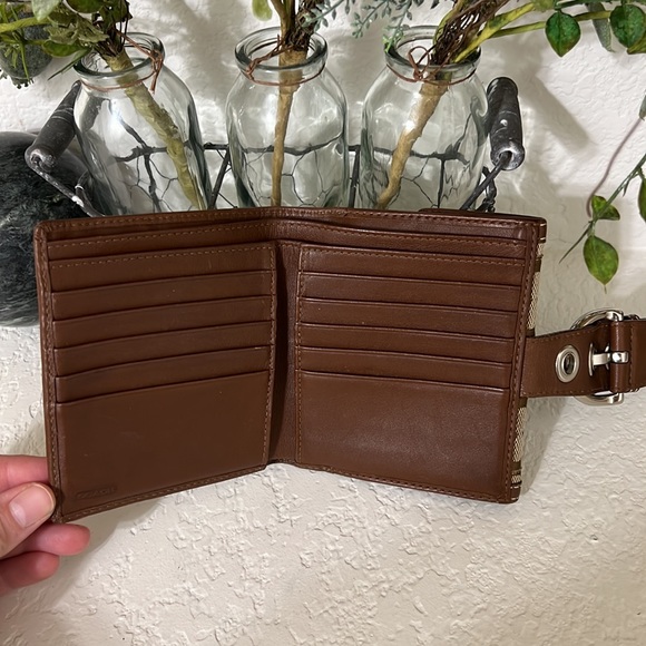 EUC Coach Bifold Wallet Brown Leather Logo - Picture 6 of 8